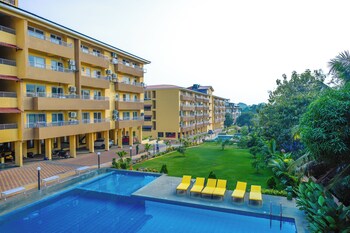 alaya stays veera marina 3 bhk apartment