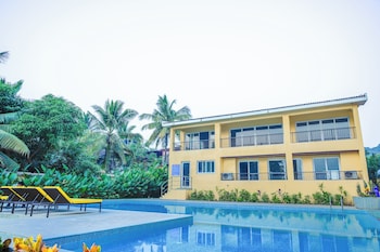 alaya stays veera marina 3 bhk apartment