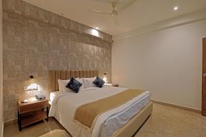 hotel grand continent gachibowli us consulate