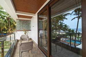 Island Bay View Inn,,5 star