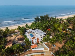 Island Bay View Inn,,5 star