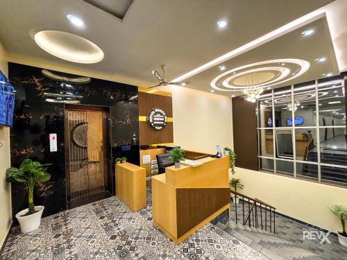 hotel manas inn