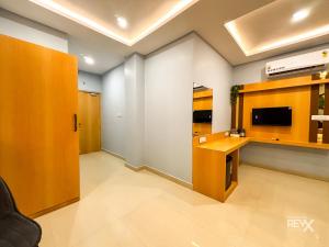 hotel manas inn