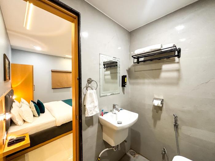 hotel manas inn