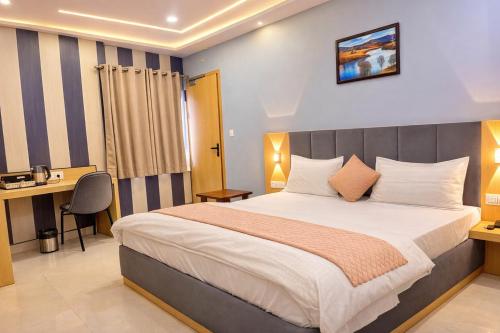 hotel manas inn