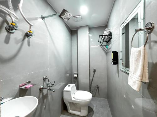 hotel manas inn
