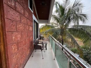 coastal breeze resort