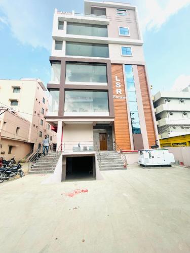 pearl stays tirupati