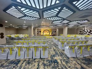 pam premium hotel vadodara