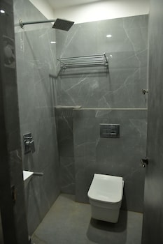 hotel m plaza dhulagar howrah