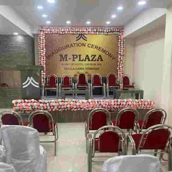 hotel m plaza dhulagar howrah