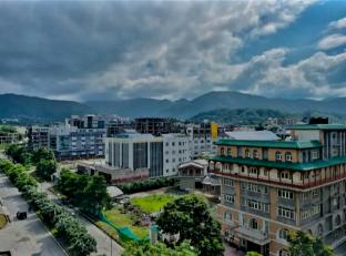doon luxe view stay