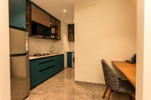 seashell apartments