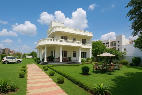 Siya Resort - Ram Janmabhoomi Ayodhya,,3 star