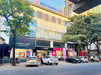 hotel sukoon best luxurious hotel rooms in surat city center