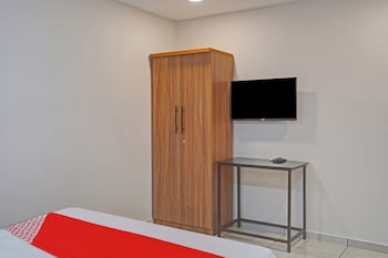 hotel sukoon best luxurious hotel rooms in surat city center