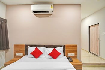 hotel sukoon best luxurious hotel rooms in surat city center