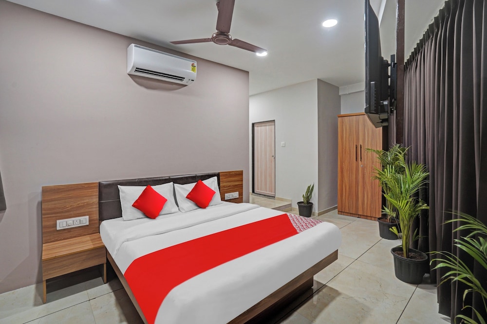 hotel sukoon best luxurious hotel rooms in surat city center