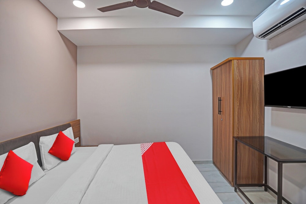 hotel sukoon best luxurious hotel rooms in surat city center