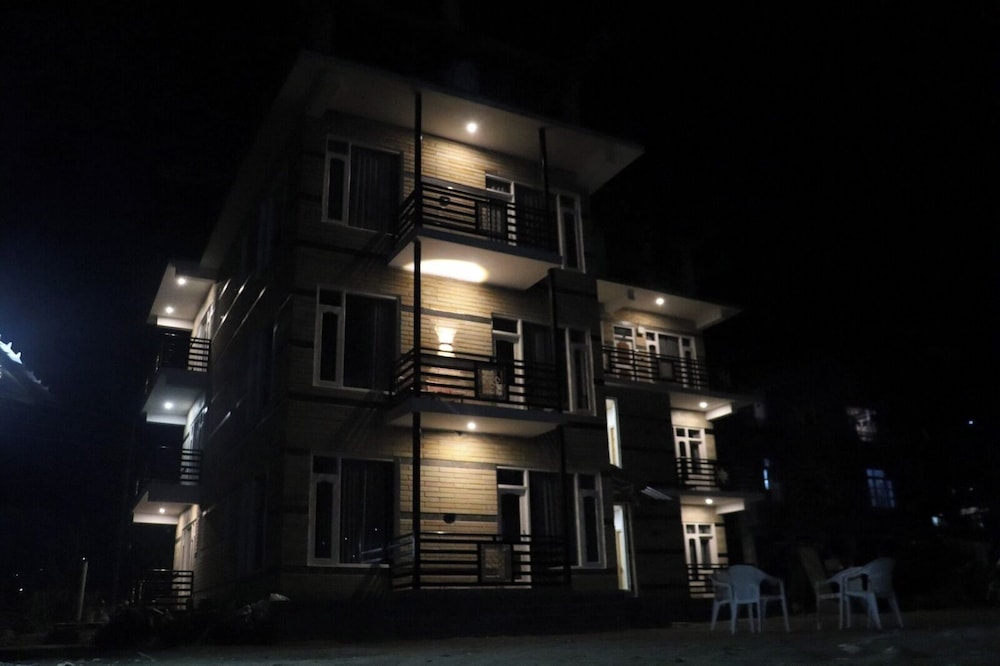 hotel mountain blue manali