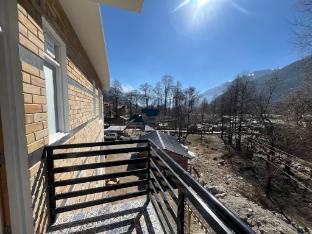 hotel mountain blue manali
