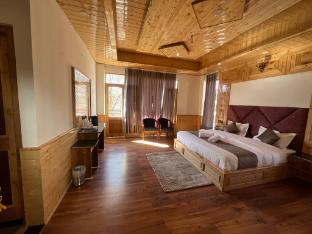 hotel mountain blue manali