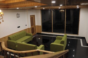 hotel mountain blue manali