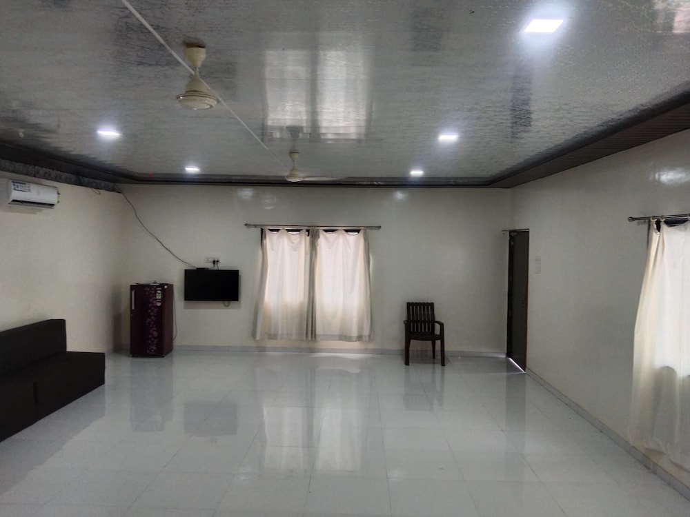 kapildhara agro tourism resort