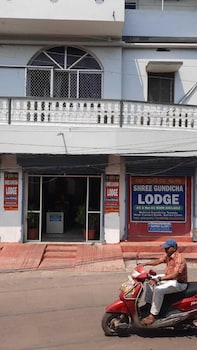hotel shree gundicha lodge
