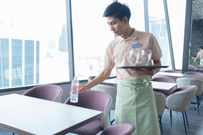 queensland hotel bangkok