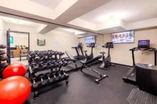 clarion pointe winston salem downtown