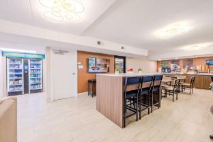 clarion pointe winston salem downtown