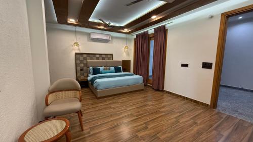 Yes Hotel By The Ganges,,3 star