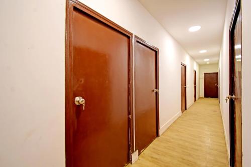 Hotel O Relax Inn,,3 star