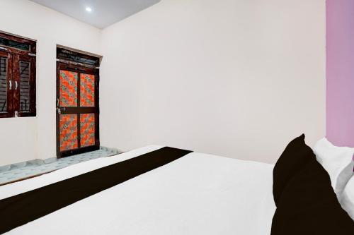 hotel o p k hotel and restaurant