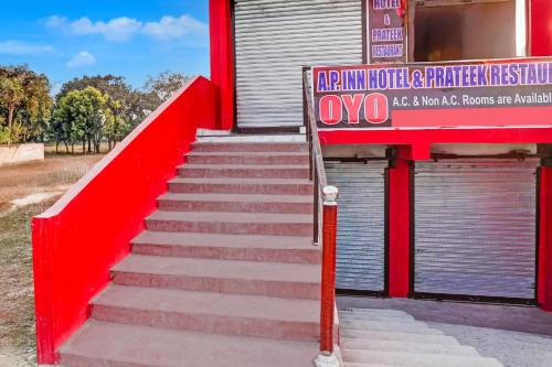 hotel o p k hotel and restaurant