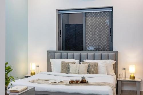 alaya stays balcony and hill view lake city heights