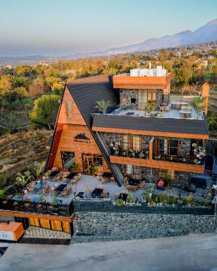 hill sides inn