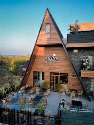 hill sides inn