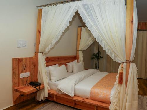 Hill Sides Inn,,4 star