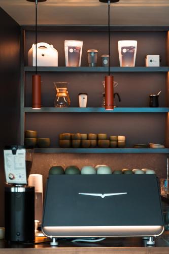 eh boutique experience