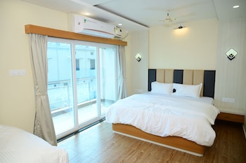 hotel beach comforts