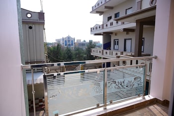 hotel beach comforts