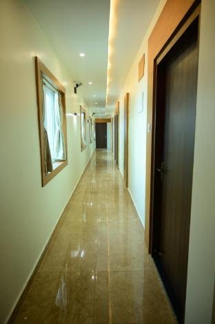 hotel beach comforts