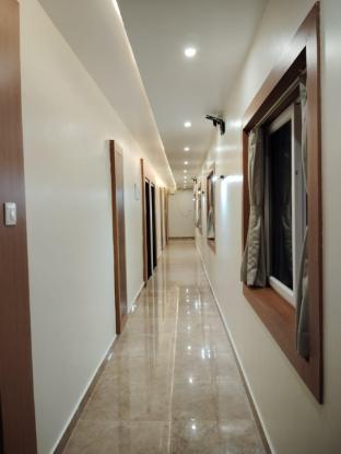 hotel beach comforts