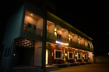 hotel beach comforts