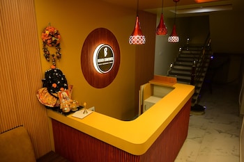 hotel beach comforts