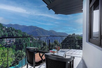 pax hotel sunrise inn