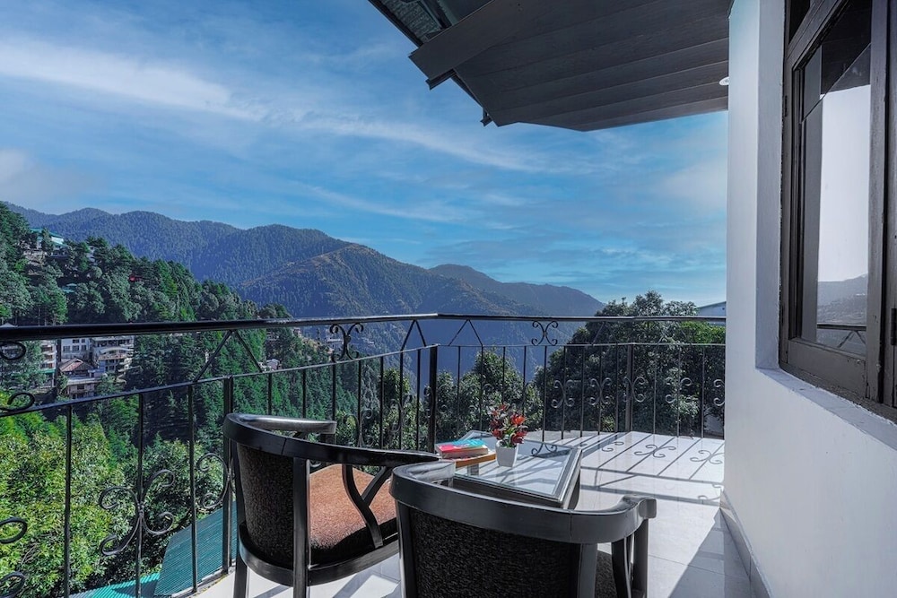 pax hotel sunrise inn