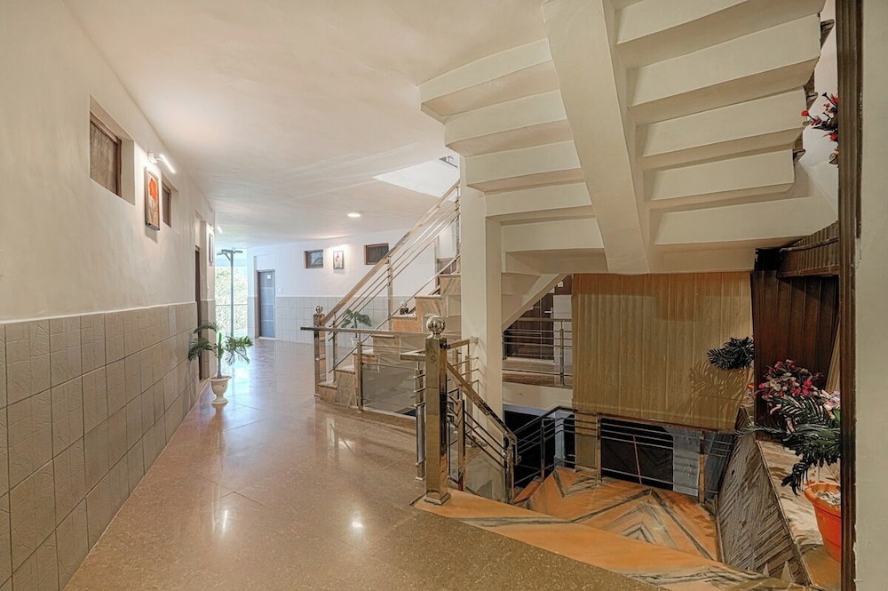 pax hotel sunrise inn